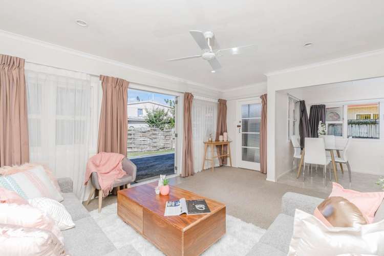 24 Taylor Street Blockhouse Bay_0