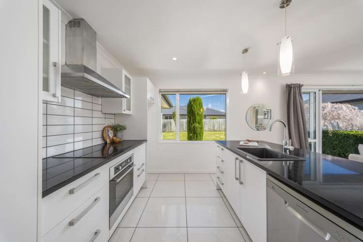 38 Liffey Springs Drive_3
