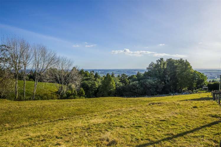 375 Drury Hills Road Drury_15