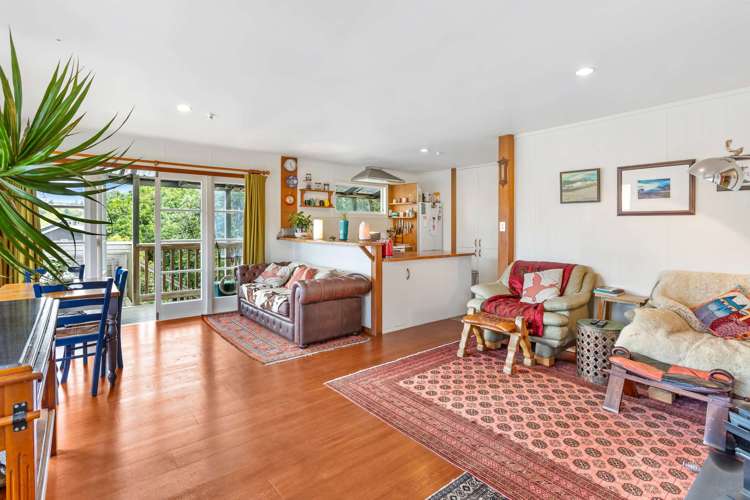 24 Punga Place_5