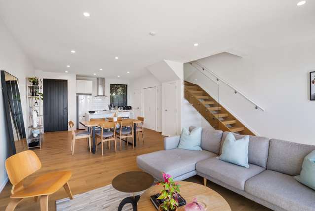 9/37 Glen Atkinson Street St Heliers_4