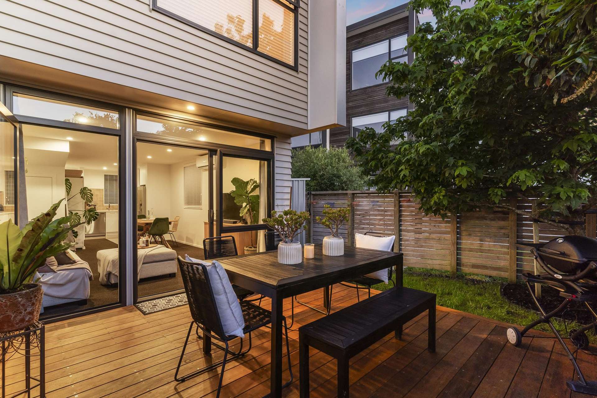 12/15 Chivalry Road Glenfield_0