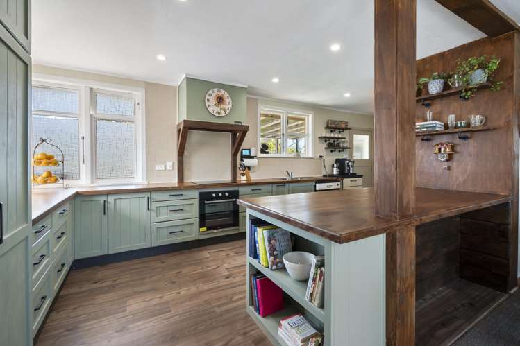 129 Tutaenui Road_0
