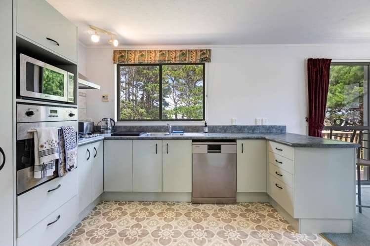 15a Fernwood Court Woodridge_3