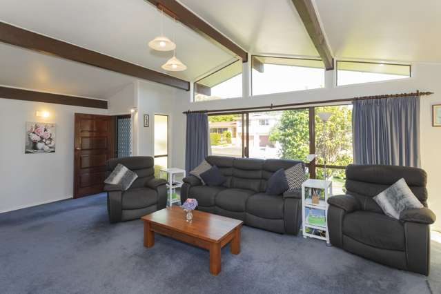 6 Sunvale Crescent Whataupoko_3