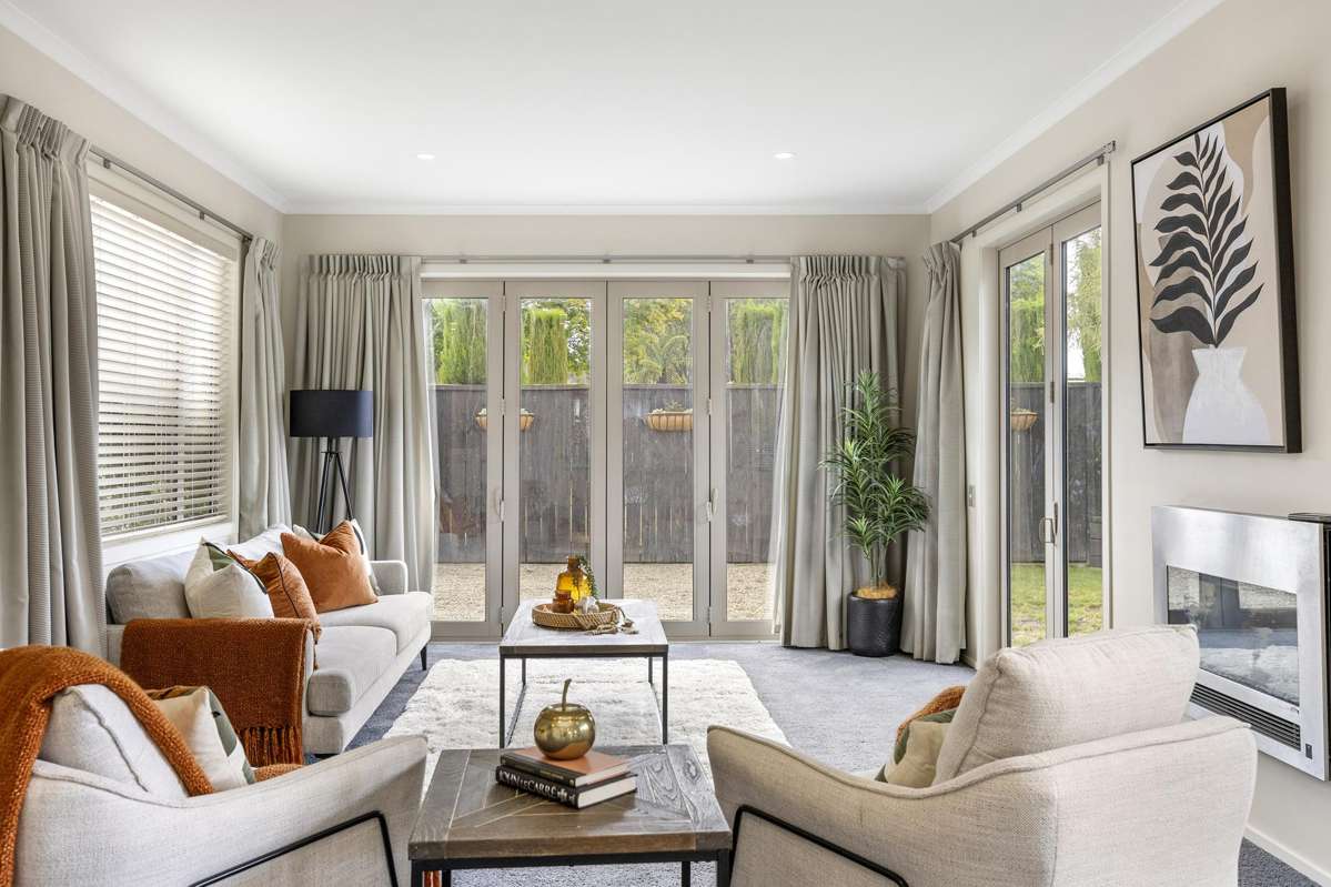 2/745 Acacia Bay Road_5