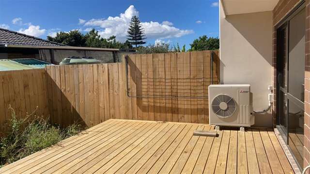 4/30 Calvert Ave Mangere East_3