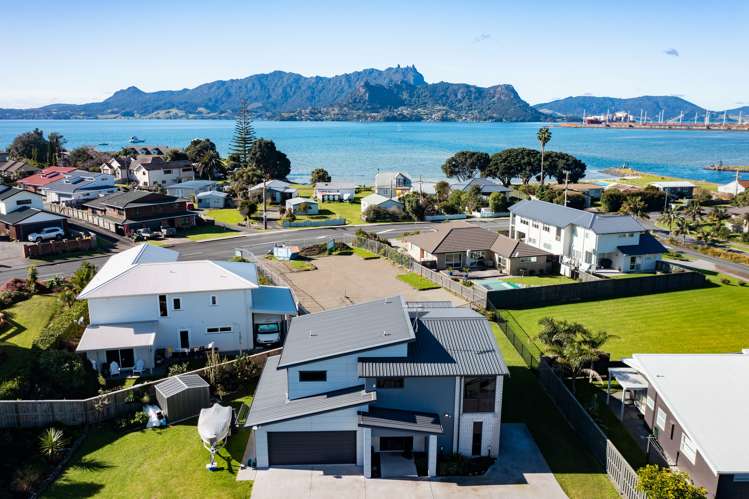 8 Mariners Haven One Tree Point_33