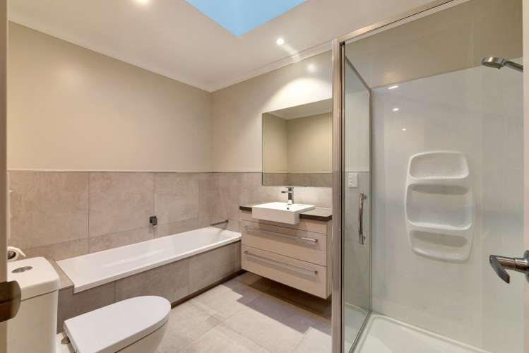 3 Costa Viva Crescent Karaka_10