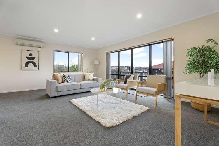 53 Lansdowne Crescent Glenview_5