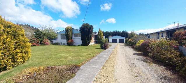 12 Erskine Street Tuatapere_1