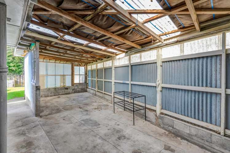 21 Miro Street Merrilands_19