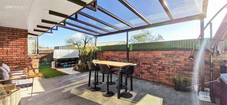 32 Grey Street Feilding_13