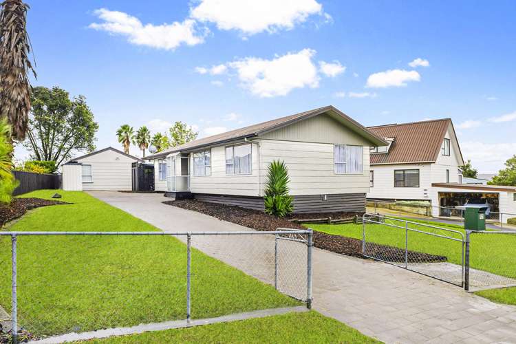 12 Aspiring Avenue Clover Park_11