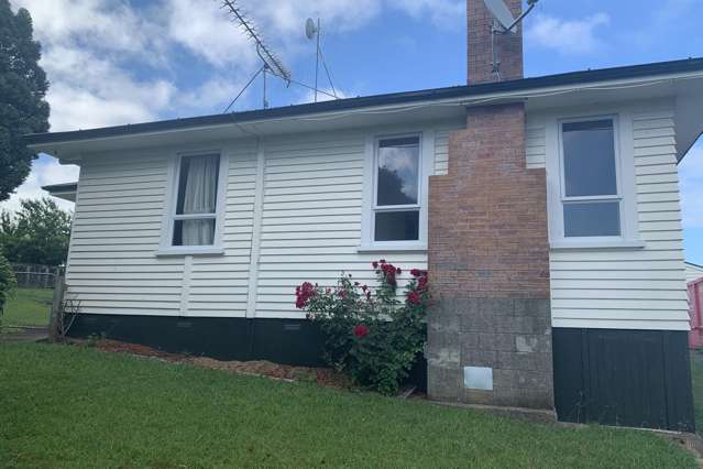 Charming 3-Bedroom Home with Rural Views