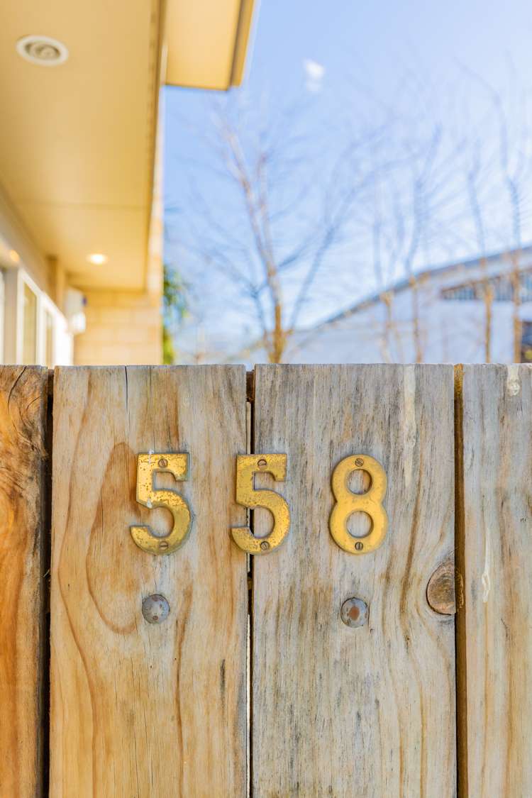 558 Gloucester Street Linwood_13