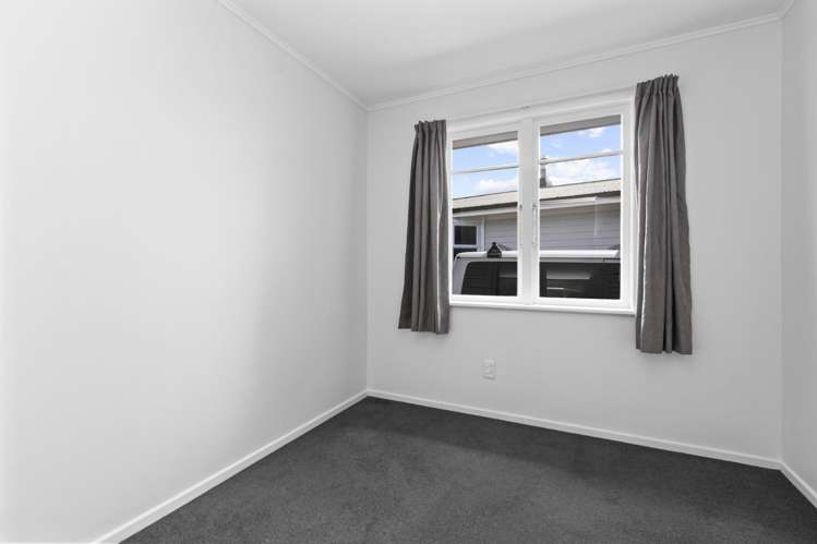 4 Gwendoline Place 1071_14