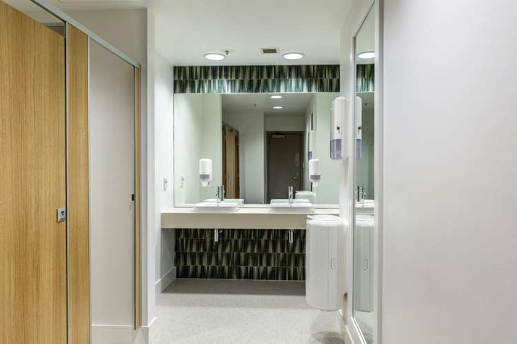 Part Level 4, 215 Lambton Quay Wellington Central_13