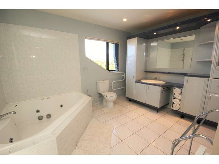 6 Steam Wharf Lane Woolston_16