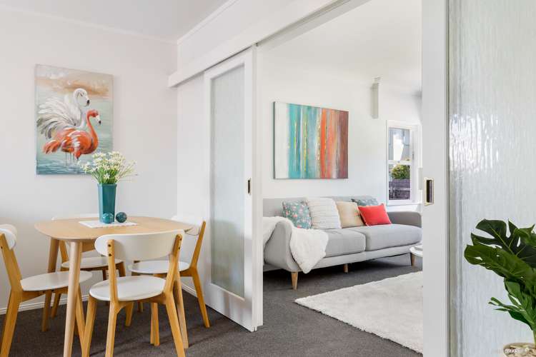 2/30 Campbell Road Onehunga_5