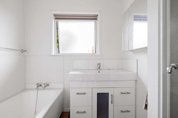 80 Flynn Road Hillcrest_8