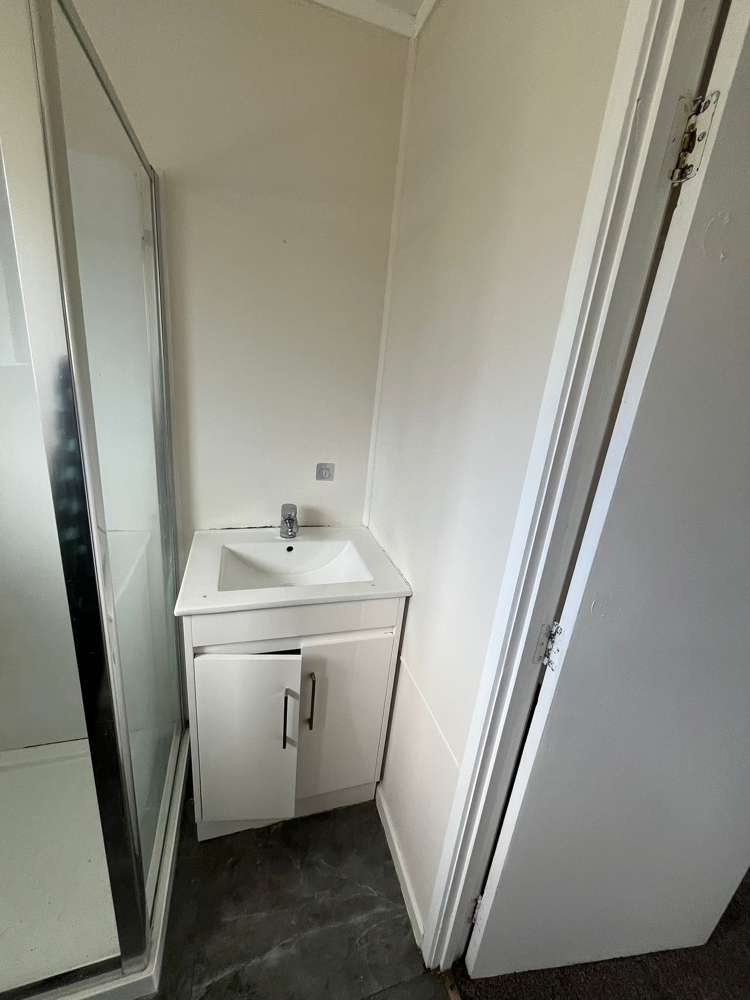 2/55A STAMFORD PARK ROAD Mount Roskill_13