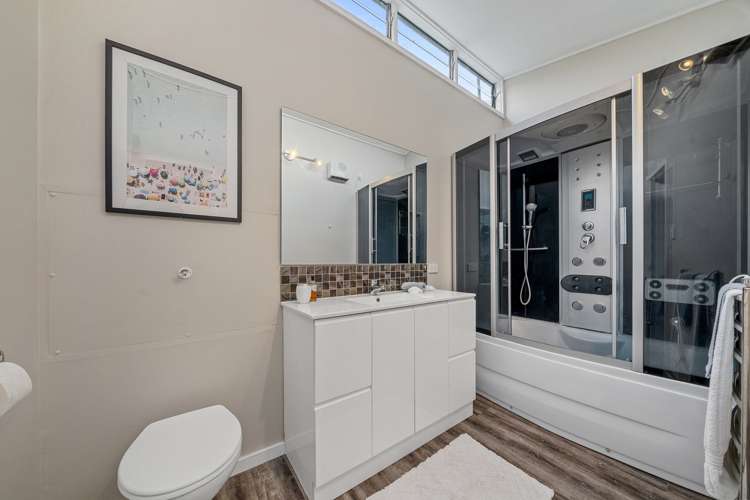 1a Woodstock Terrace Tawa_11