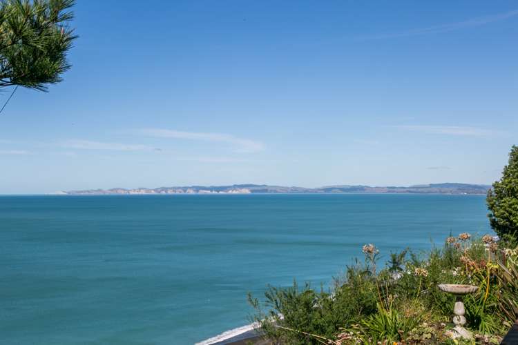 139 Priestley Terrace Bluff Hill_16