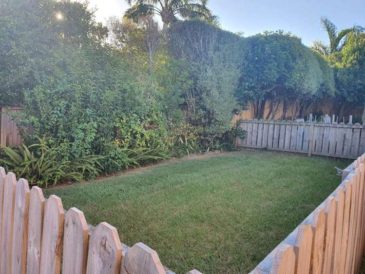 3/3 Penzance Road Mairangi Bay_8