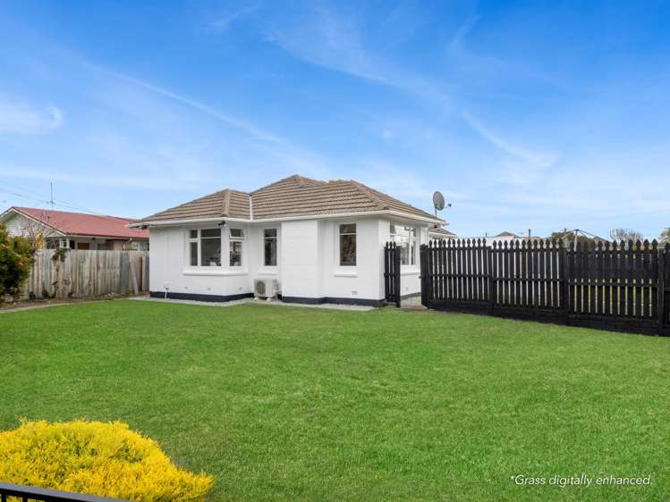 49 Sandown Crescent Aranui_13
