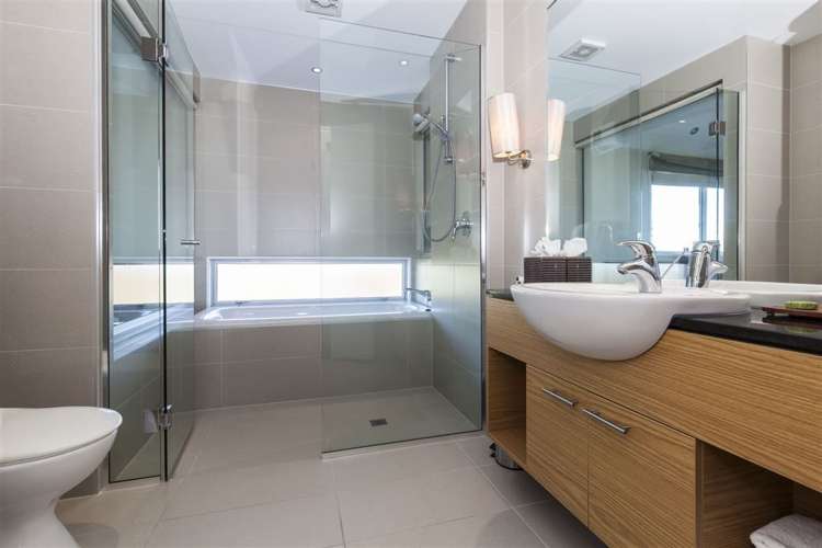 2/6 Harts Creek Lane Northwood_9