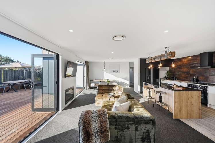 42 Elm Drive Rangiora_6