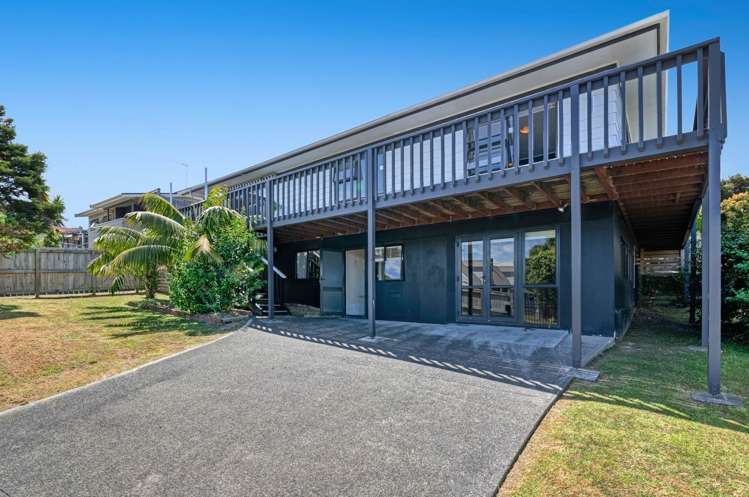 55 Polkinghorne Drive Manly_3