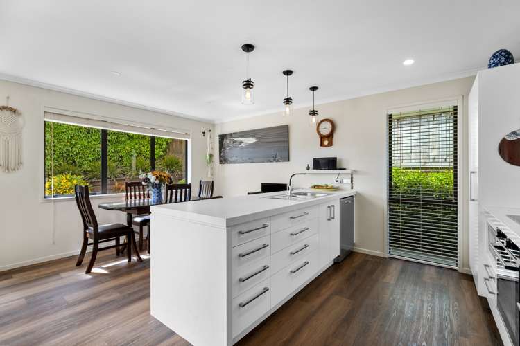 79 Falcon Drive Drive Welcome Bay_9