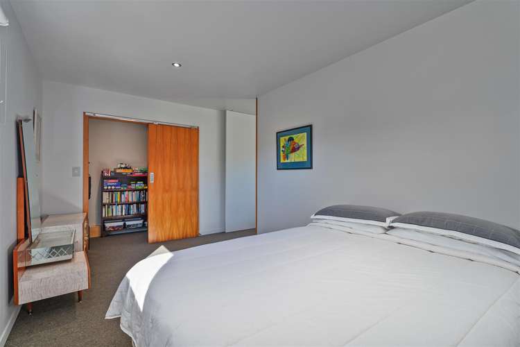 111 Kauri Crescent Matarangi_19