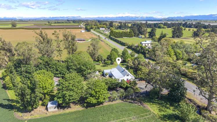 2195 Old West Coast Road Kirwee_45