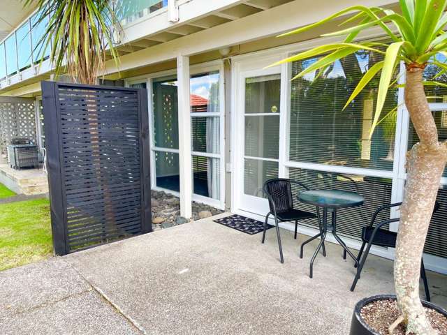 7/77 Old Lake Road Narrow Neck_2