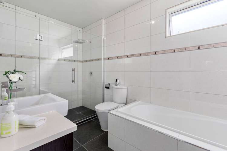 1 Paterson Mews Browns Bay_26