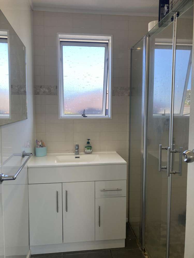 23 High Street East Waitara_16