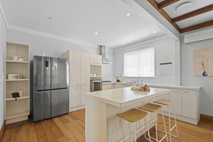 81 Lyndhurst Street Takaro_8