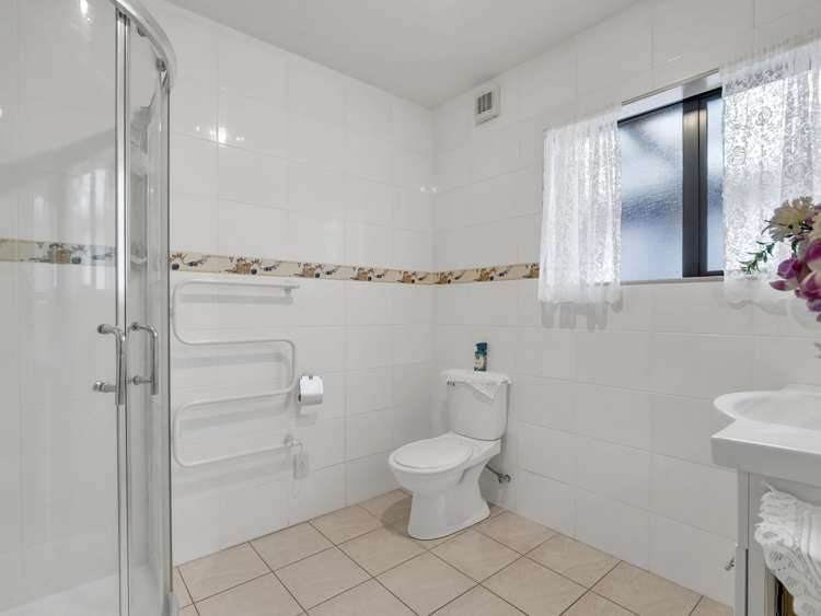 19d Gloucester Manurewa_18