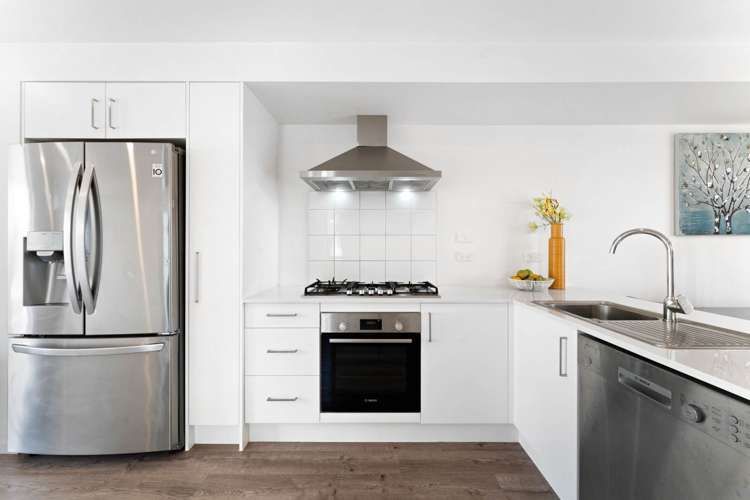 154 Squadron Drive Hobsonville_5