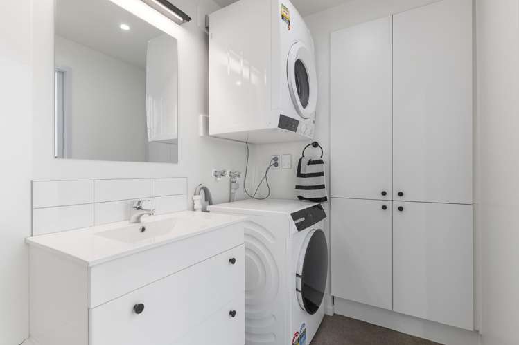 5/5 Levy Street Mount Victoria_9