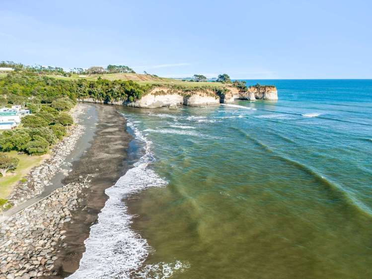 65 State Highway 3 Urenui_17