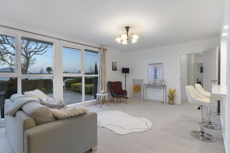 62 Buscomb Avenue Henderson_5