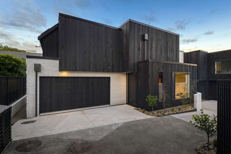 30 Jabal Crescent Totara Park_0