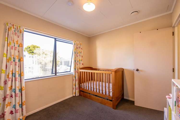 28 Peppertree Glade Kelvin Grove_11