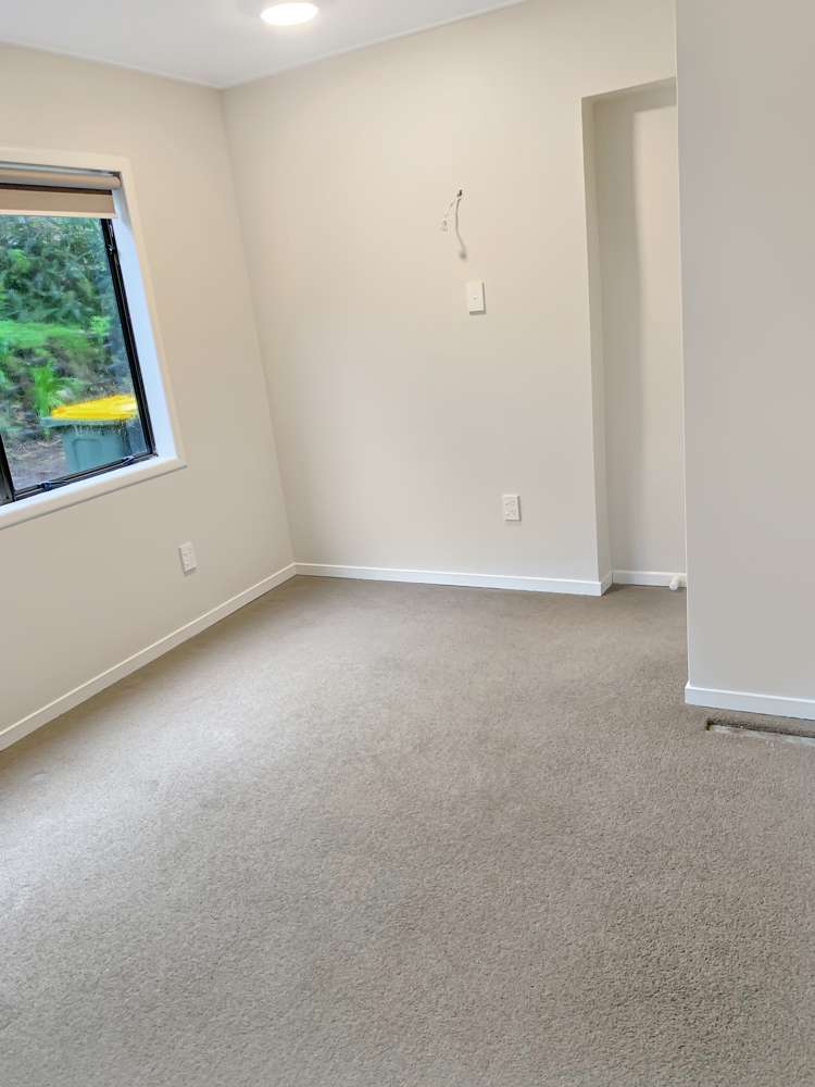 8 Awhiorangi Promenade Swanson_9