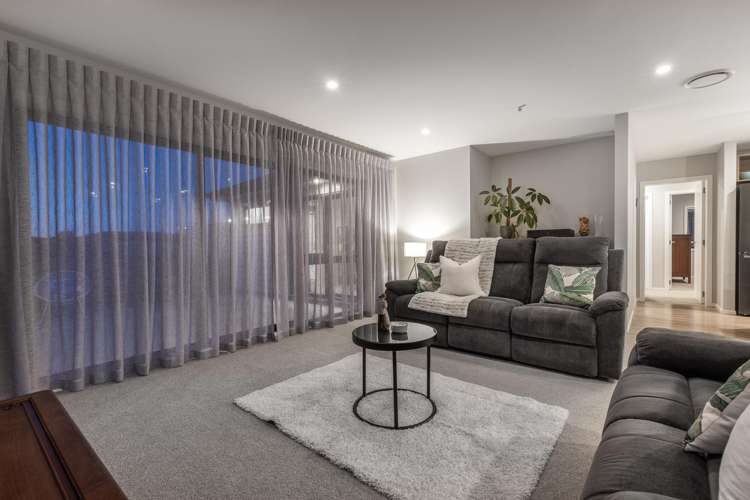 58 Schooner Drive Whitby_19