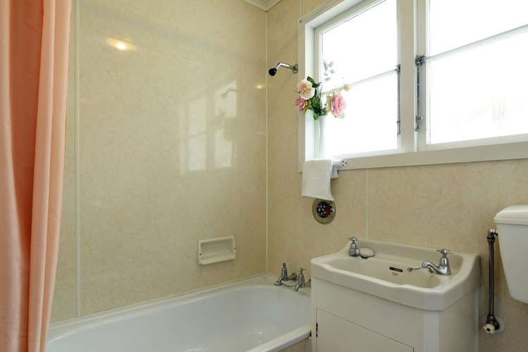 2/686 Main Road Stoke Stoke_9